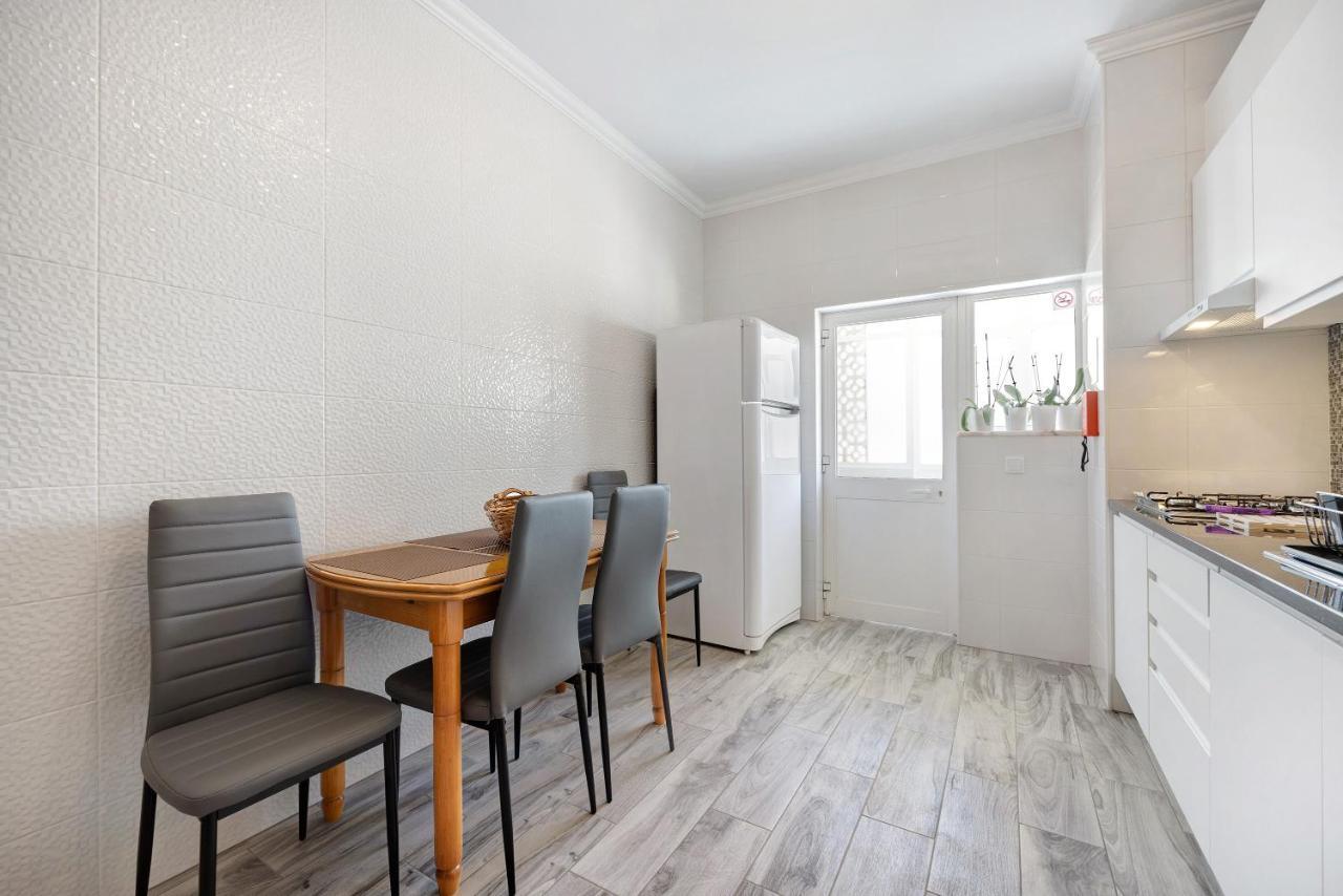 Casa Violeta Apartment Lagos Ngoại thất bức ảnh