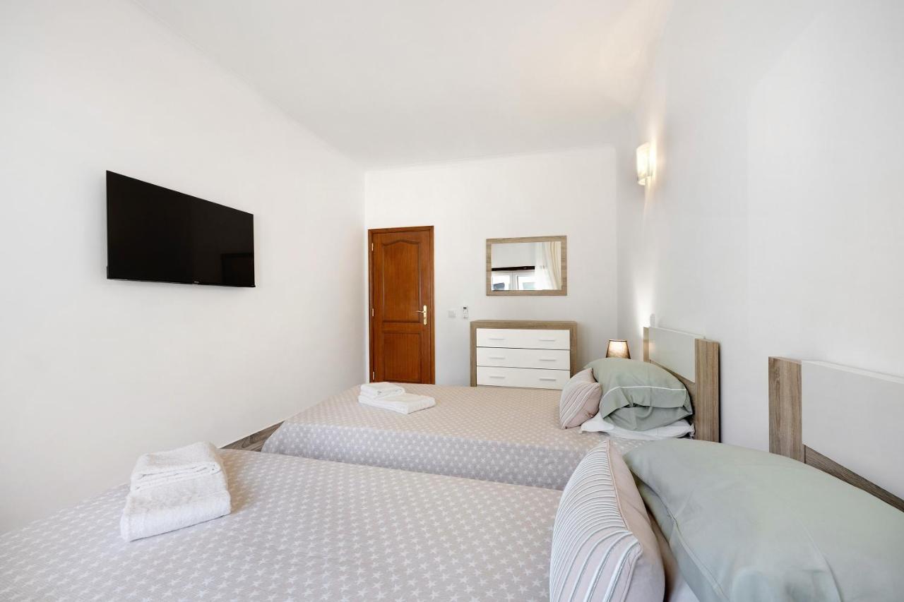 Casa Violeta Apartment Lagos Ngoại thất bức ảnh