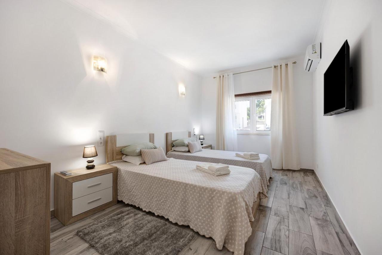 Casa Violeta Apartment Lagos Ngoại thất bức ảnh
